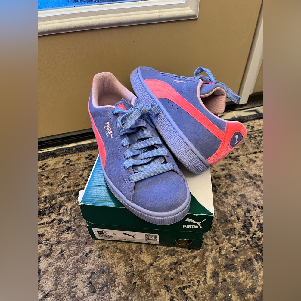 Puma suede valentines
